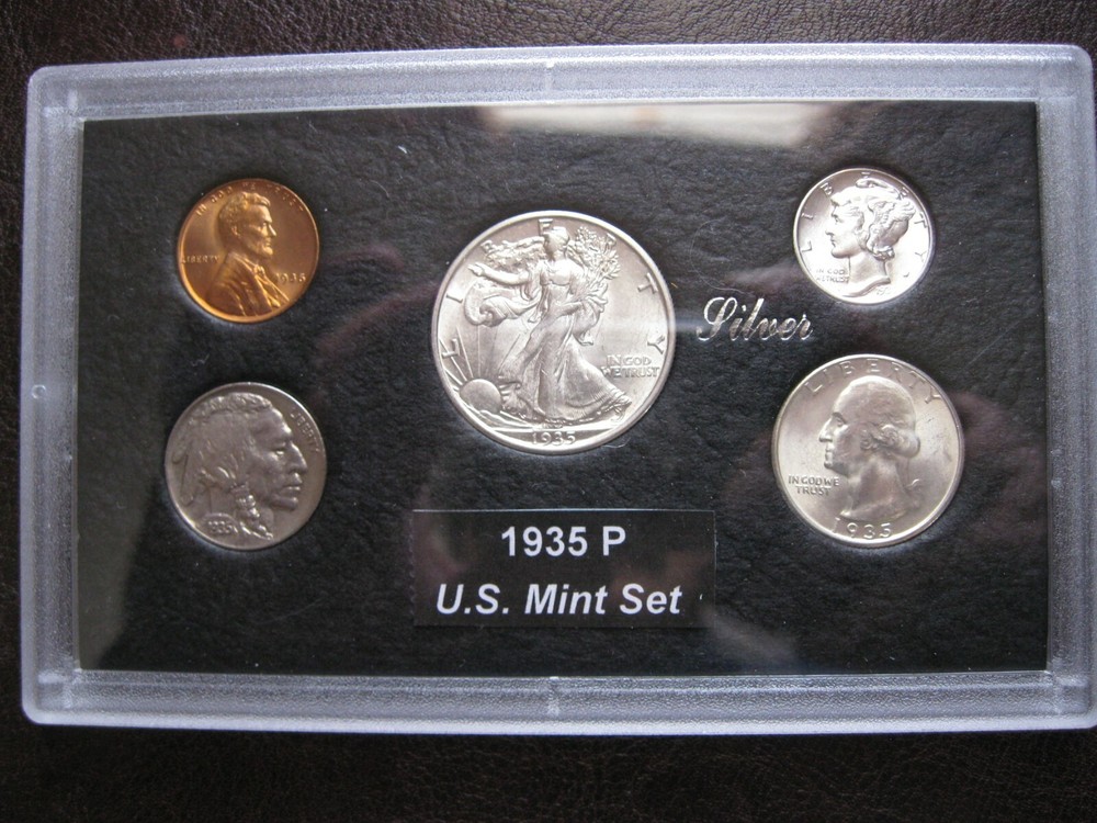 1935 P US Silver Mint Set Brilliant Uncirculated!