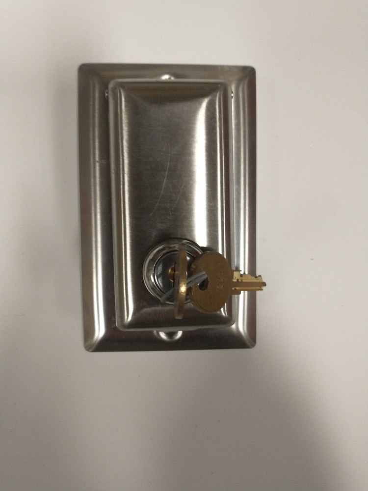 Da-Lite 98837 Locking Cover With 34398 3 Position Switch