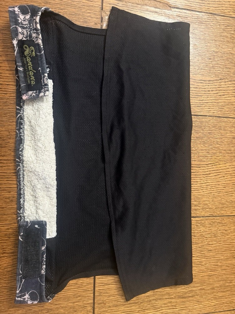 Sandana Flying Skulls Head wrap