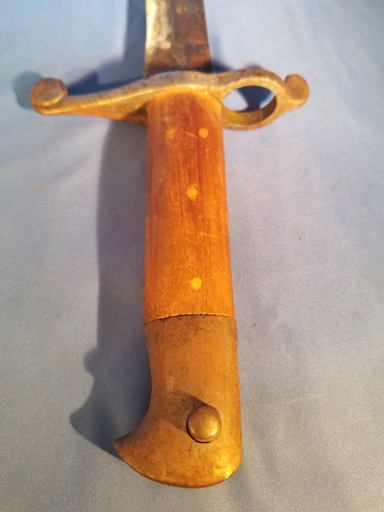 Short Bayonet #23 Unknown Maker - 10 5/8'' w/ Sheath