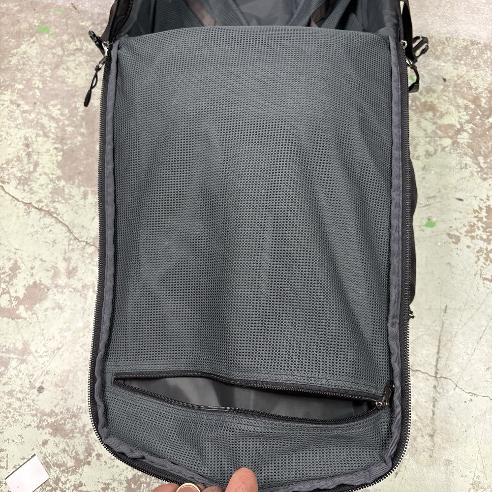 Eagle Creek Switchback Max ES 25 Rolling Carry-On Detachable Backpack Combo