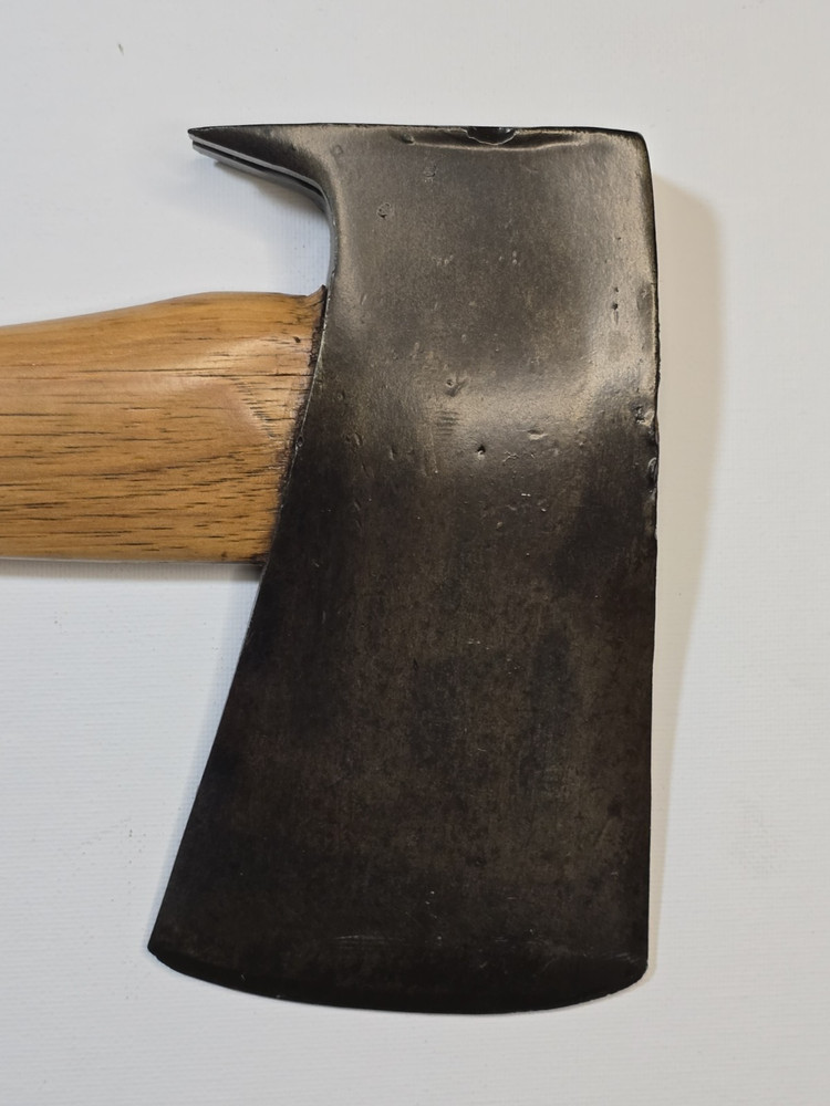 Vintage True Temper Tommy Axe Single Bit Camp Axe Hatchet Claw Poll