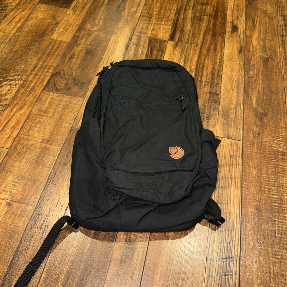 Fjallraven Raven 28/black