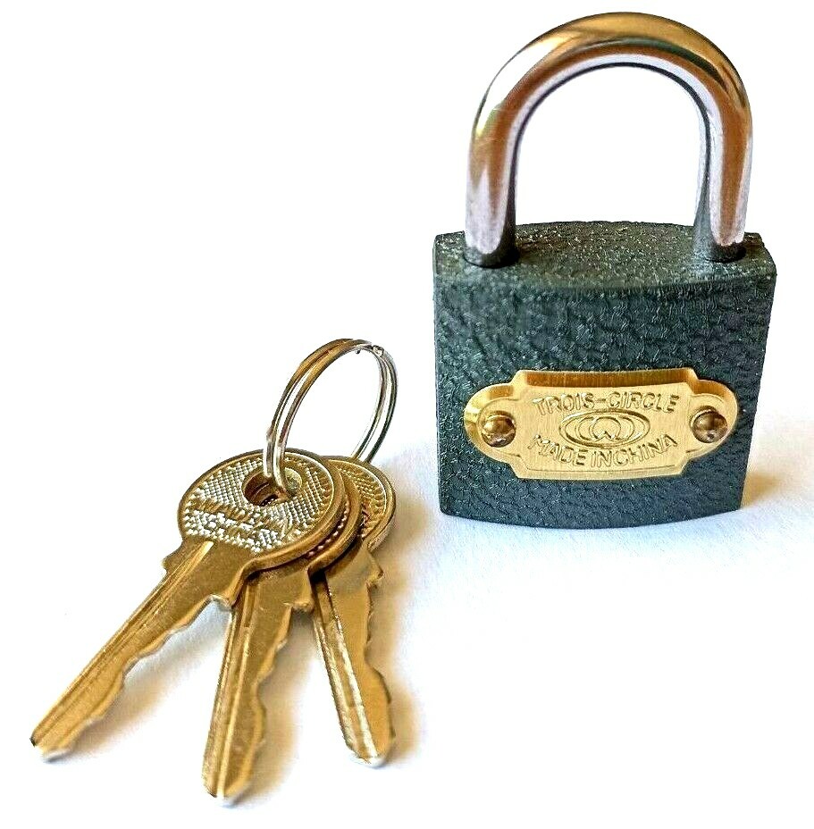Small Padlock 32 mm With Three Keys
