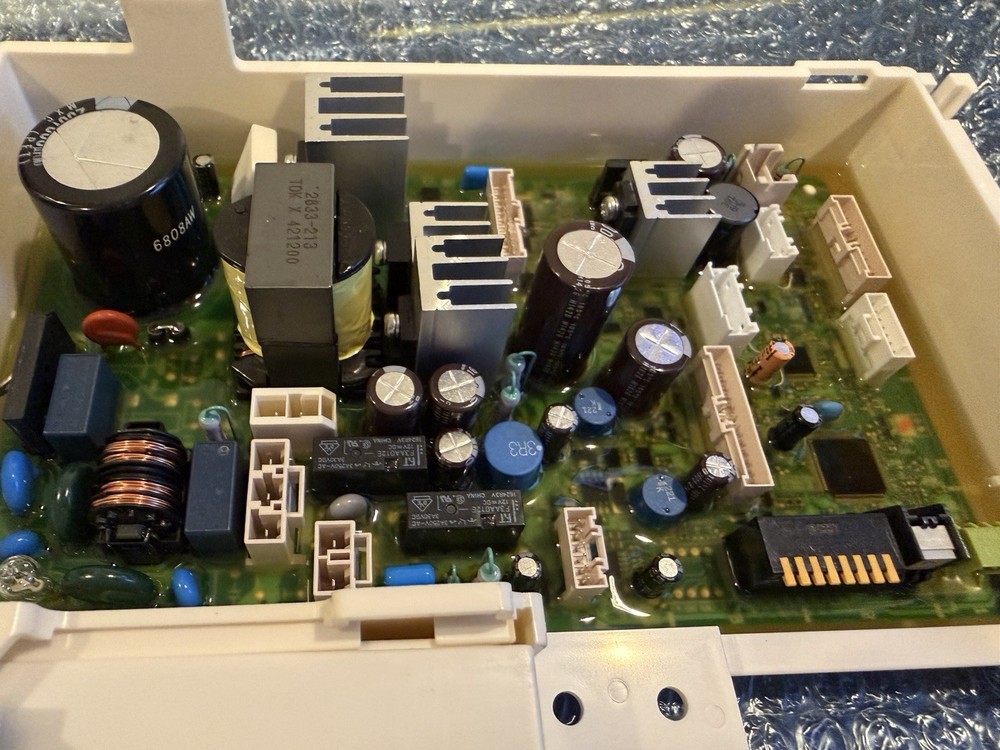 Rinnai RH180 Tankless PCB Control Board 105000076 REU-VA1320WF-US-U288-500-C