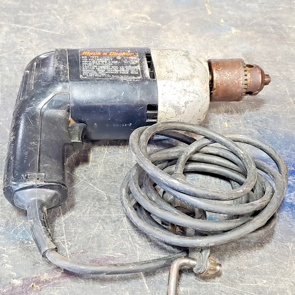 Vintage BLACK & DECKER 1/2" Variable Speed Reversible Hammer Drill 7277
