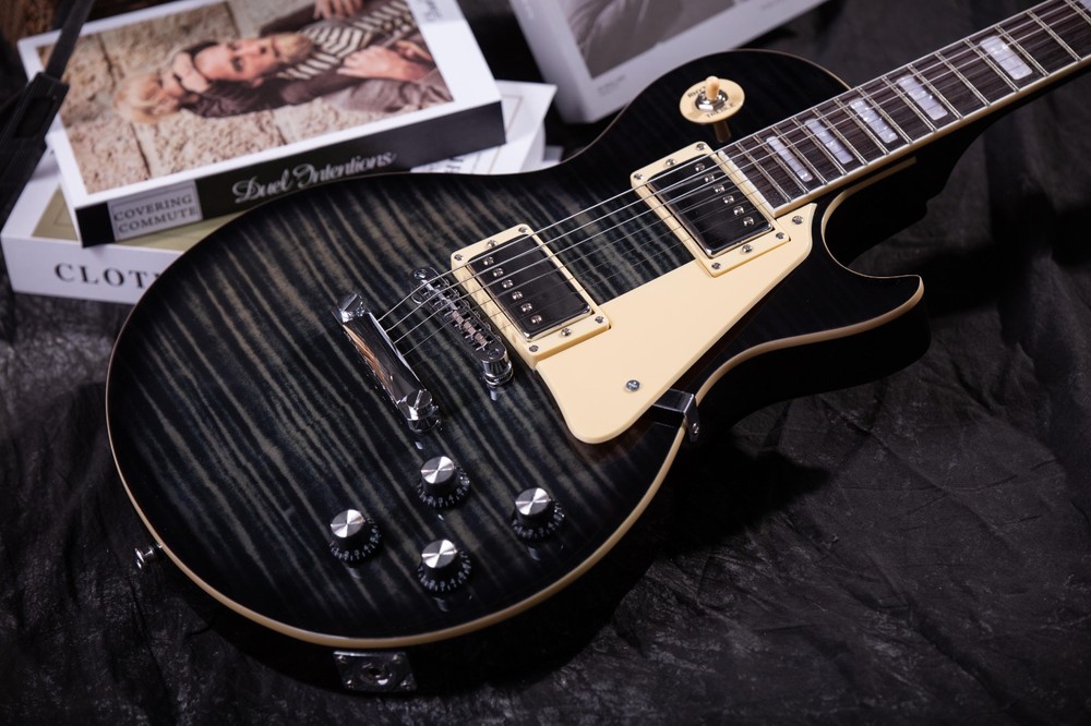 Grote Solid Gloss Black Finish Electric Guitar GTLP-02