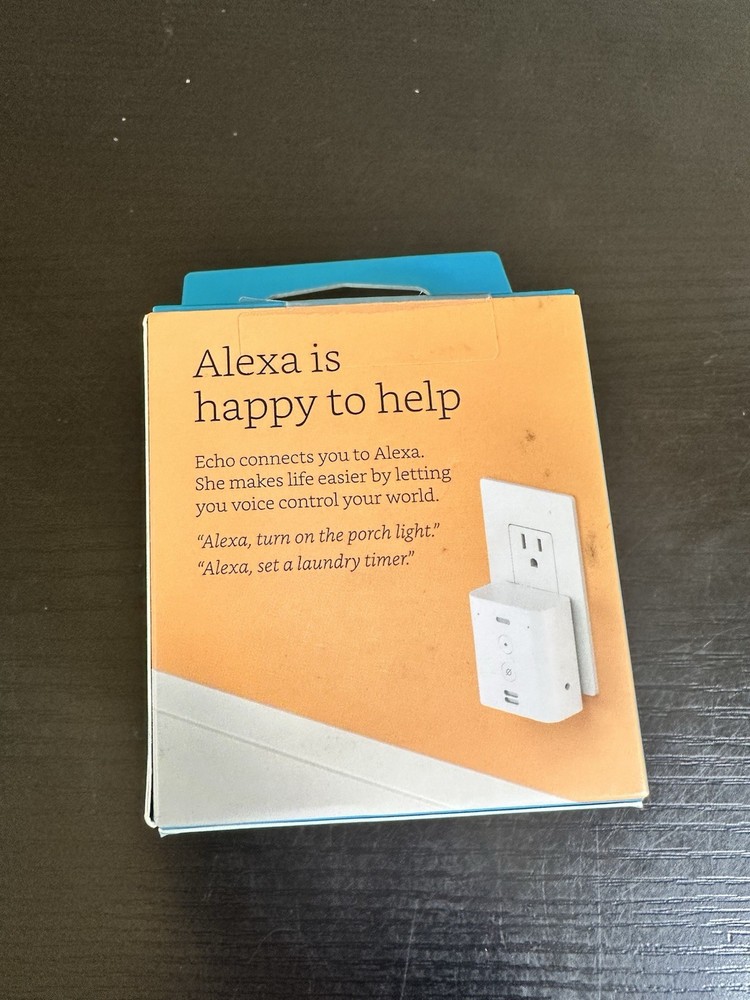 Sealed AMAZON "ECHO FLEX" Alexa Plug-In Smart Speaker (Bluetooth