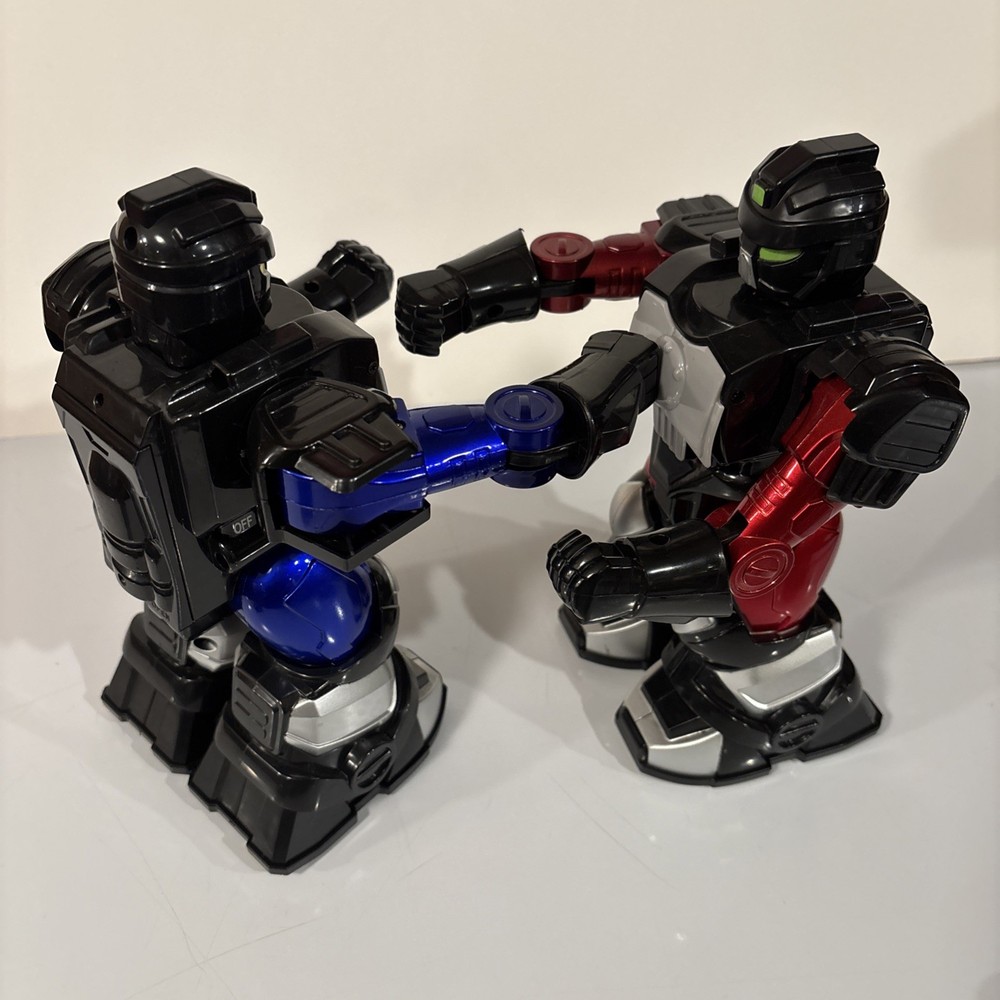 Cyber Boxing Robots Remote Control Head 2 Head RC Boxing See Description