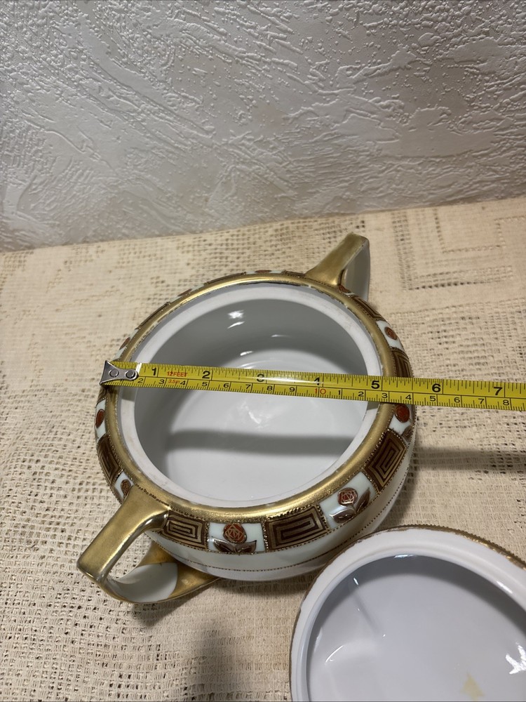 handpainted nippon covered sugar bowl