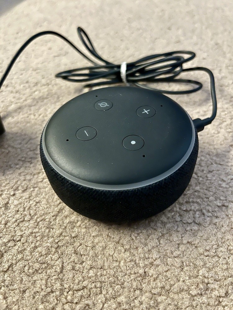 Amazon Echo Dot 3rd Gen Alexa Smart Speaker - Black, Excellent Condition