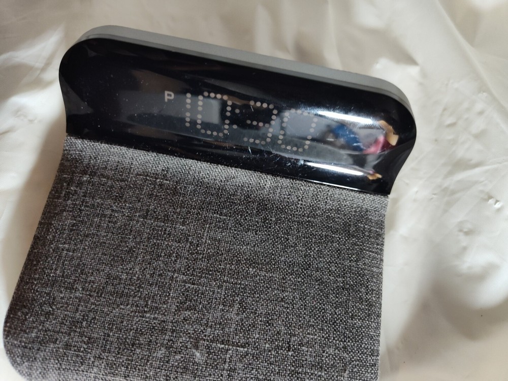 iHome iW19 Wireless Charging Pad - Pre-Owned