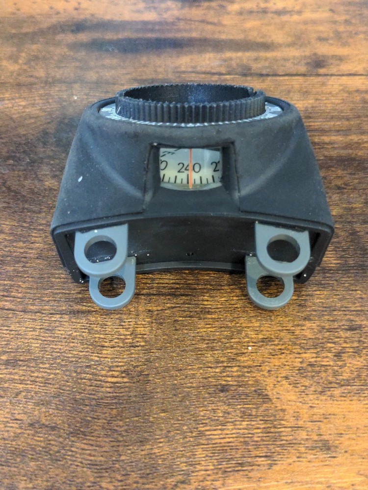 Suunto diving compass
