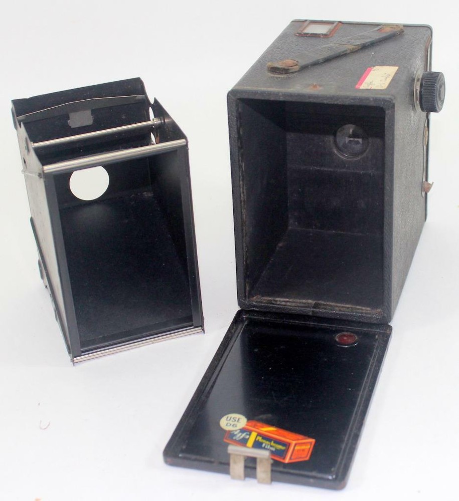 Antique AGFA D-6 Box Camera