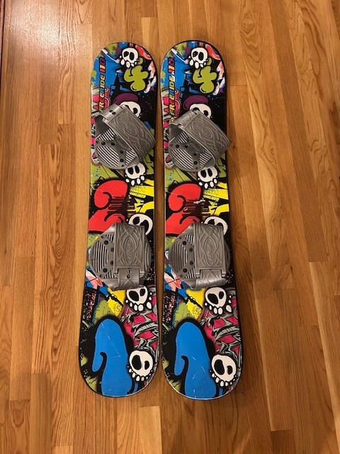 Freeride 110 Snowboard Pair ((will not be able to ship before Jan3rd)