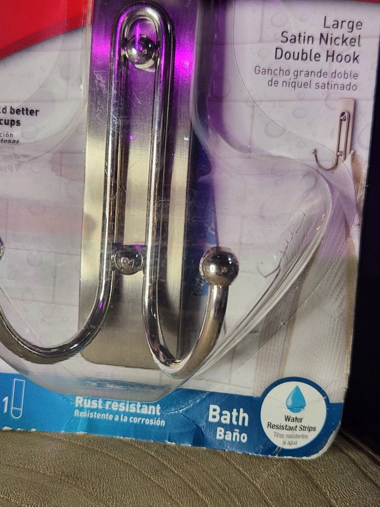 2 Pack~3M Command Large Plastic Hook 4.03 in. L DAMAGED PACKAGING~NEW