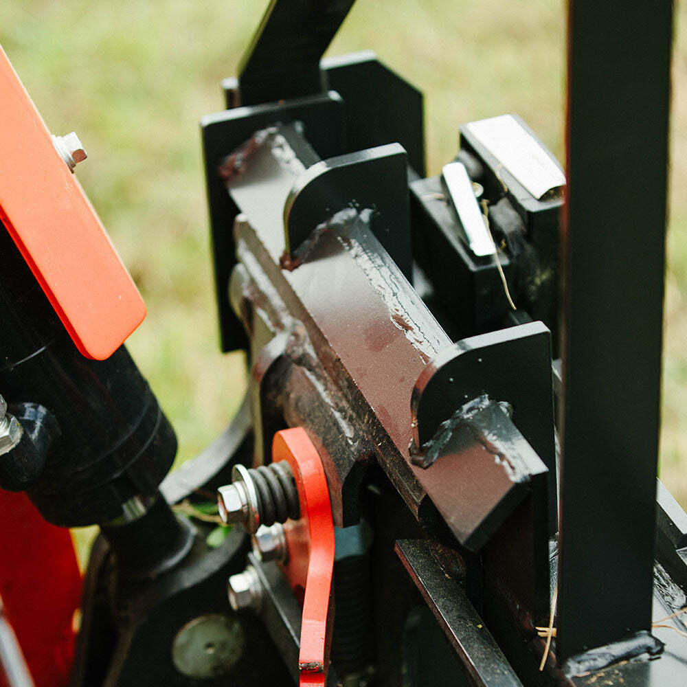 Titan Attachments Standard Series Pallet Fork Frame, 42" Pallet Fork Blades