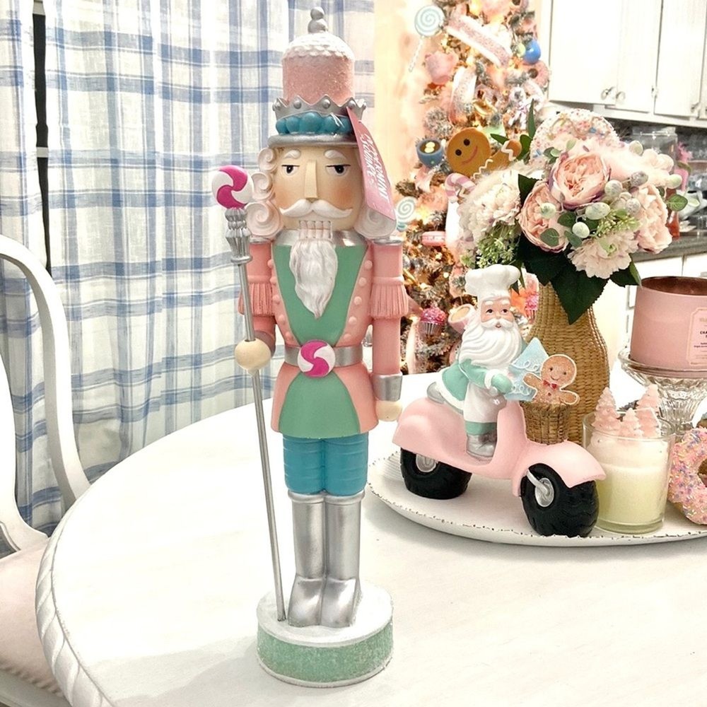NWT Peppermint Square Large Pastel Pink Nutcracker