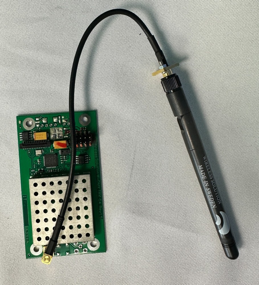 Wireless Solutions W-DMX OEM PCB Transceiver w/Antenna