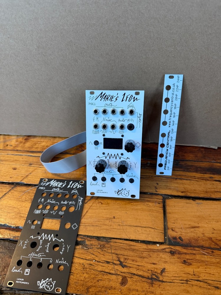 Likaon Instruments Marie's LFO Eurorack Module