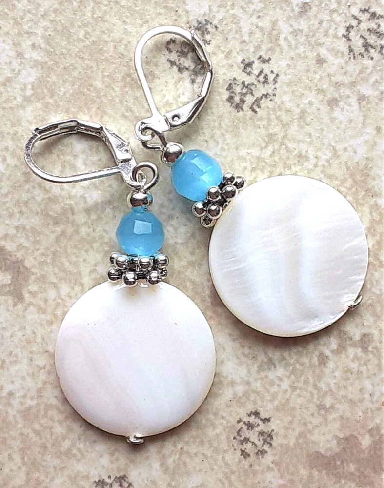 WHITE FLAT SHELL BLUE CAT EYE earring SP LEVERBACK artisan XX