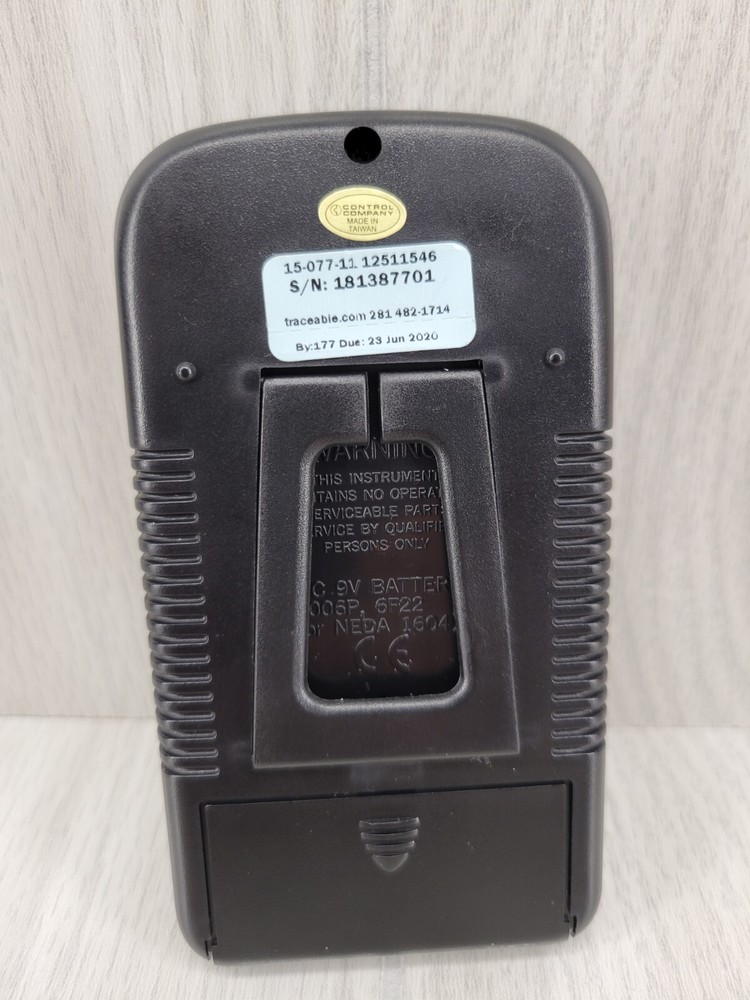 Fisherbrand Traceable Expanded-Range Thermometer with Probe