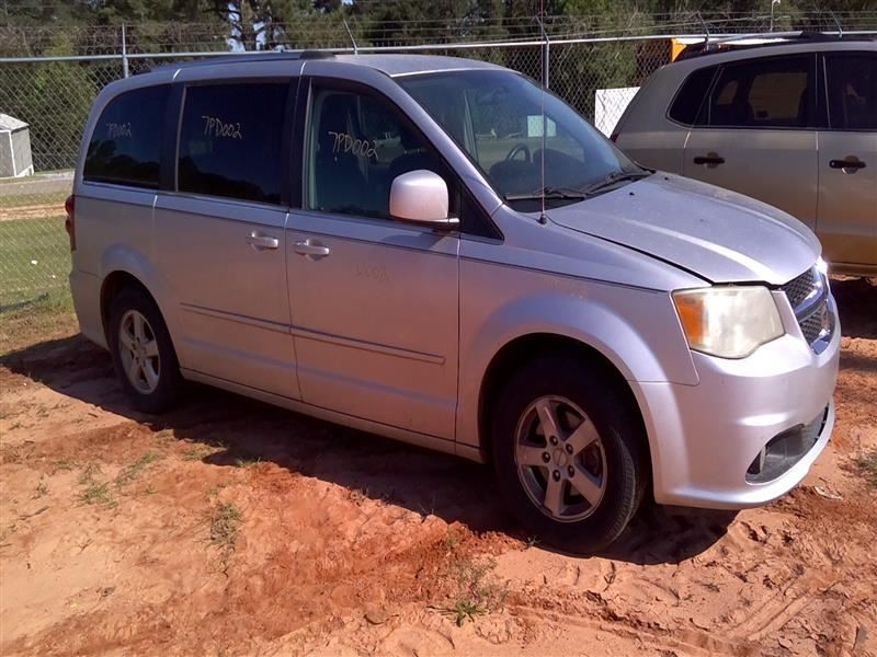 Passenger Right Front Spindle/Knuckle Fits 08-20 CARAVAN 103889427