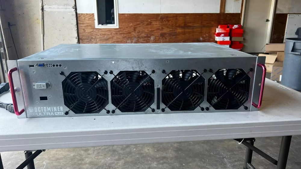 Octominer X8 ULTRA Plus 3000W