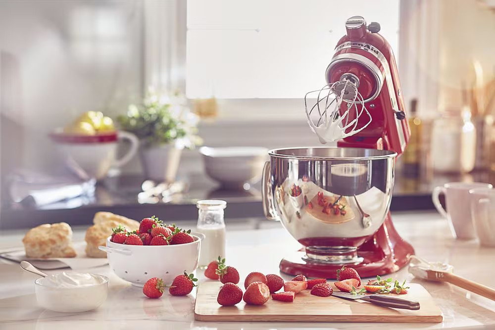 Value Bundle Artisan® Series 5 Quart Tilt-Head Stand Mixer with Flex Edge Beater