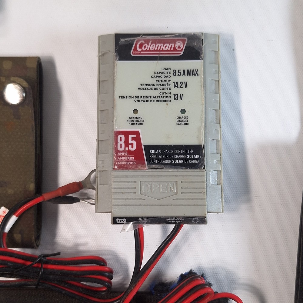Coleman 30A Solar Charge Controllers Schumacher Portable Panel Lot Untested