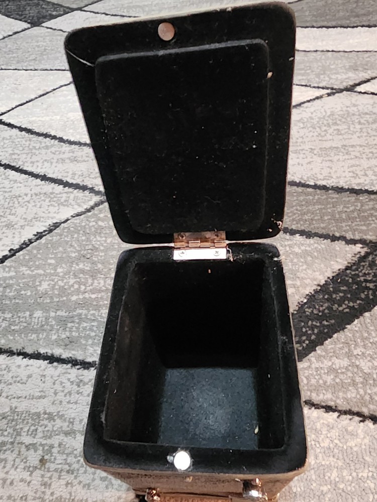 Vintage Metal Camera Box
