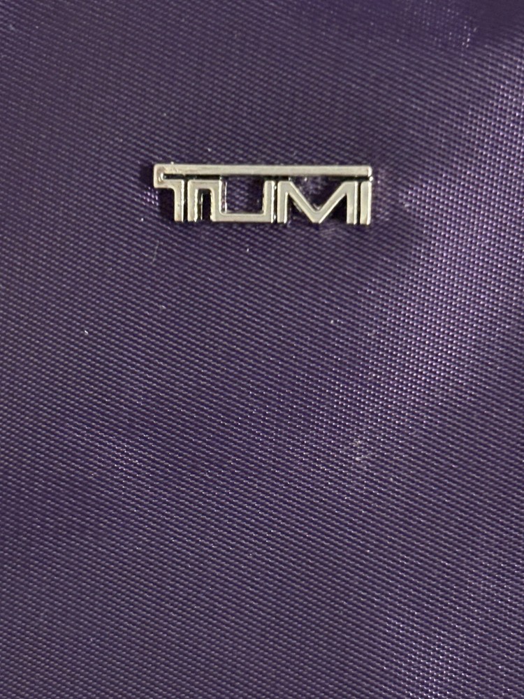 Tumi For Delta Small Zip Toiletry Bag