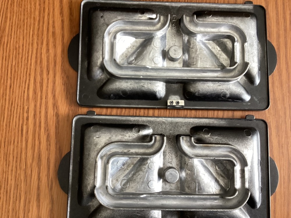 Sandwich Maker Replacement Sandwich Plates 9” x 5” NOS