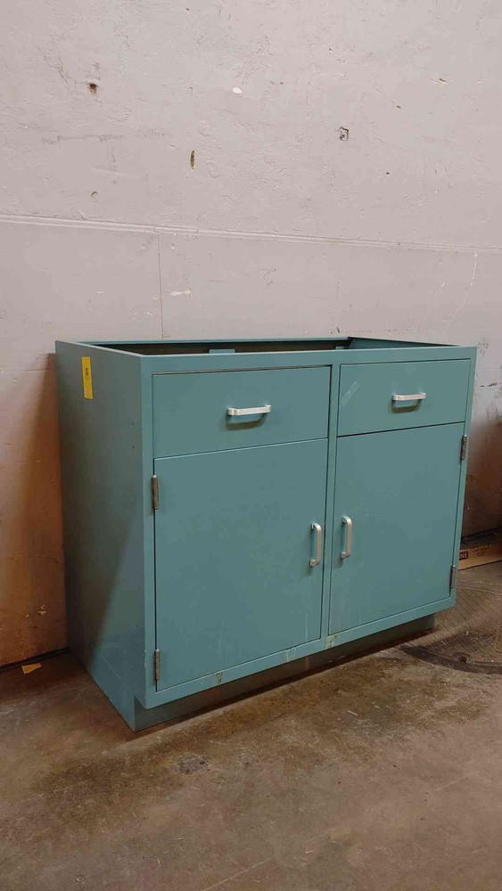 41" Duralab Mixed Casework (108403)