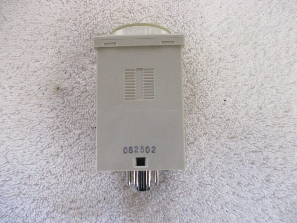 Omron Timer H3CR-G8EL