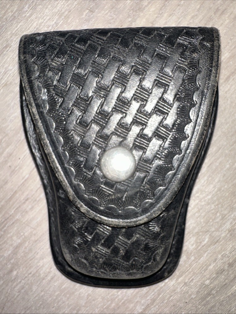Triple K 29 Basketweave Leather Handcuff Case