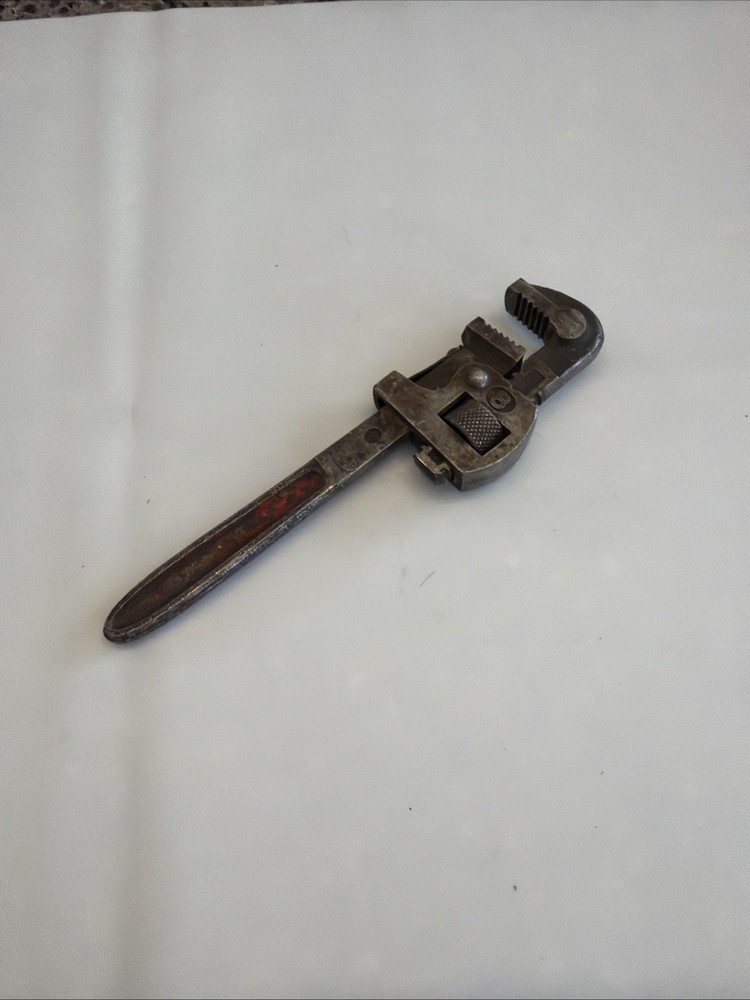 Vintage Dunlap No. 8 Pipe Wrench from Germany Small