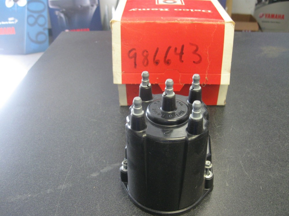 OMC Sterndrive 0986643 Distributor Cap BEJO7