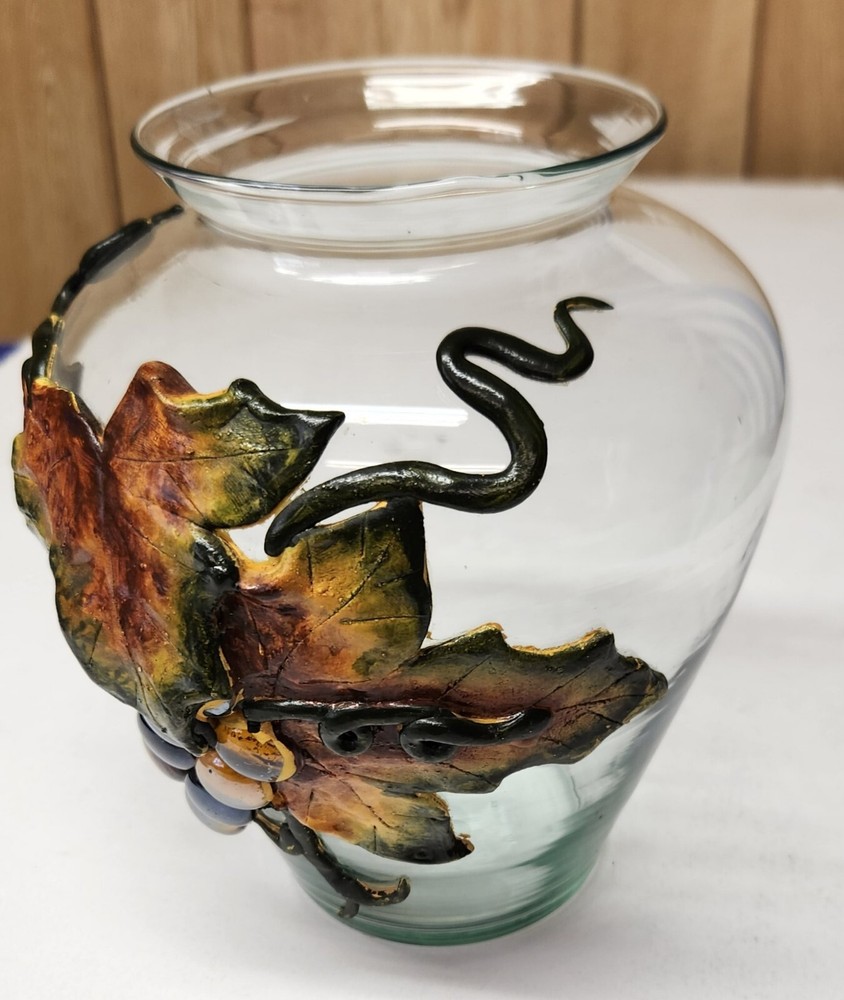 Grape Leaf Embossed 3D Motif 7" Vase