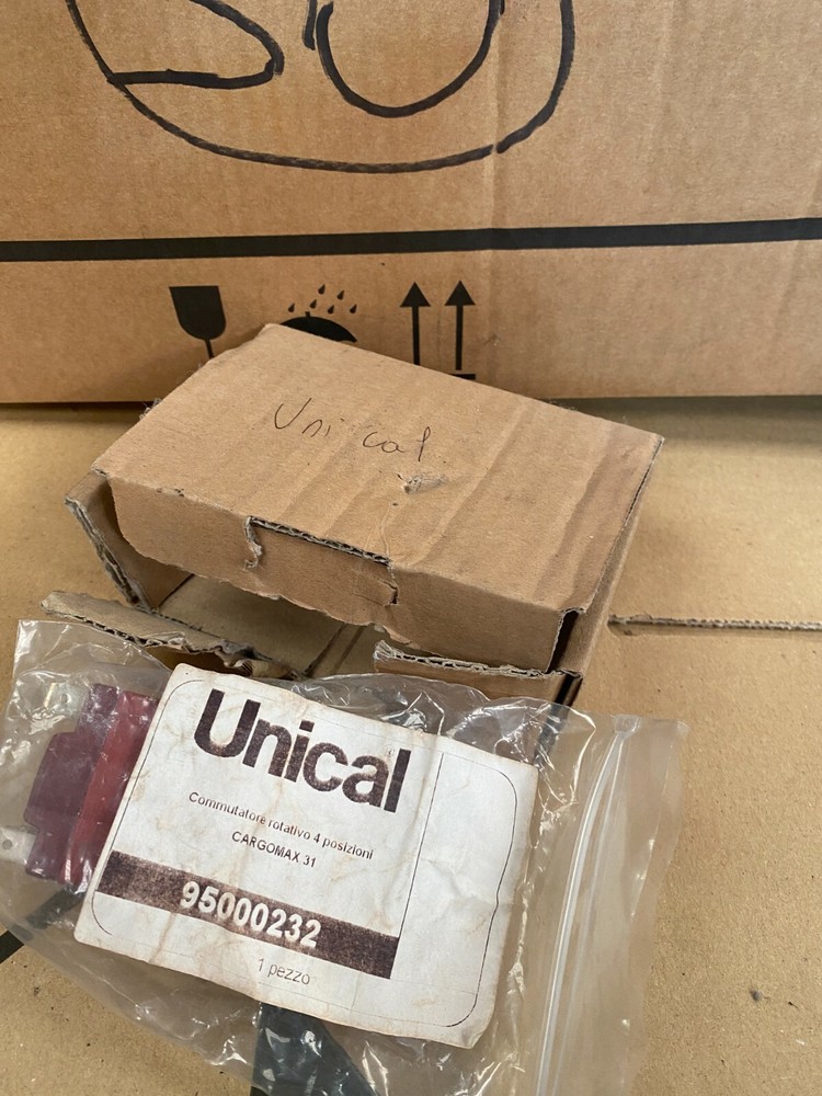 UN95000232 KIT COMMUTATORE ROTATIVO 4 POSIZIONI UNICAL cargomax 31