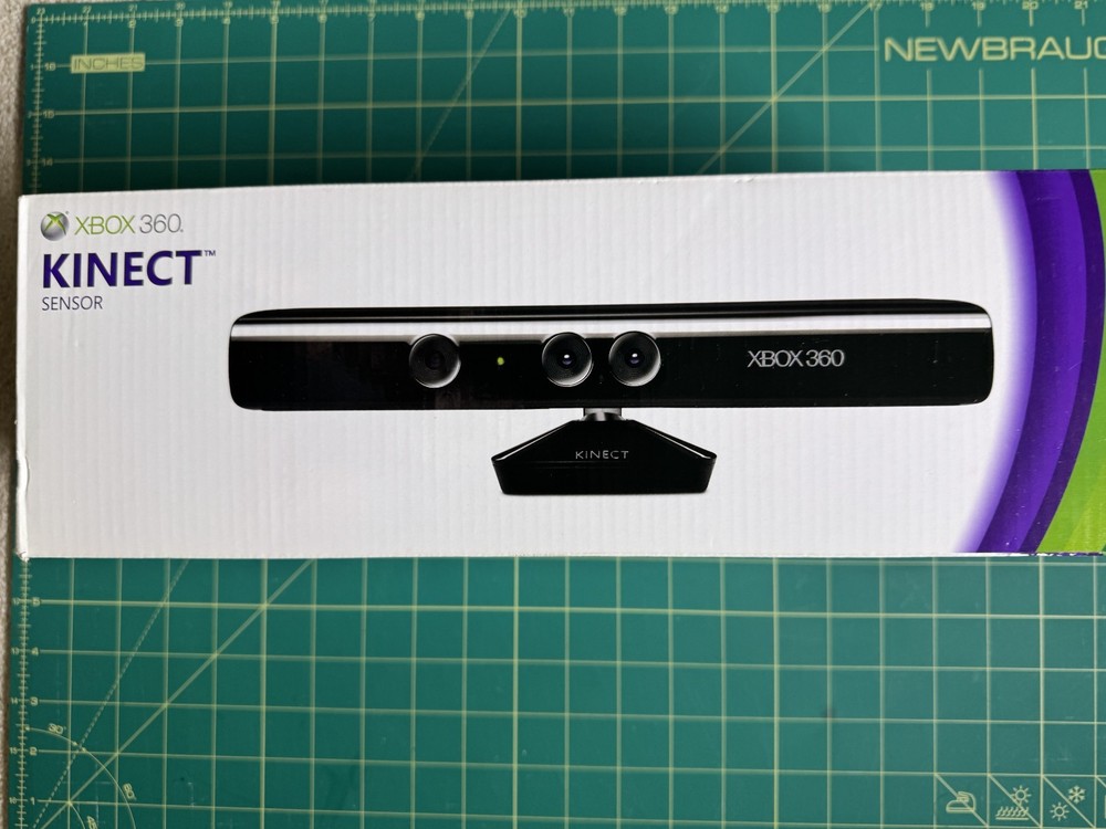 NIB Microsoft Xbox 360 Kinect Motion Sensor Bar w/Kinect Adventures Game SEALED