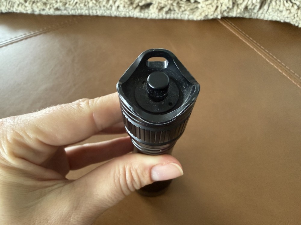 used ORCATORCH D550 Scuba Dive Light + battery