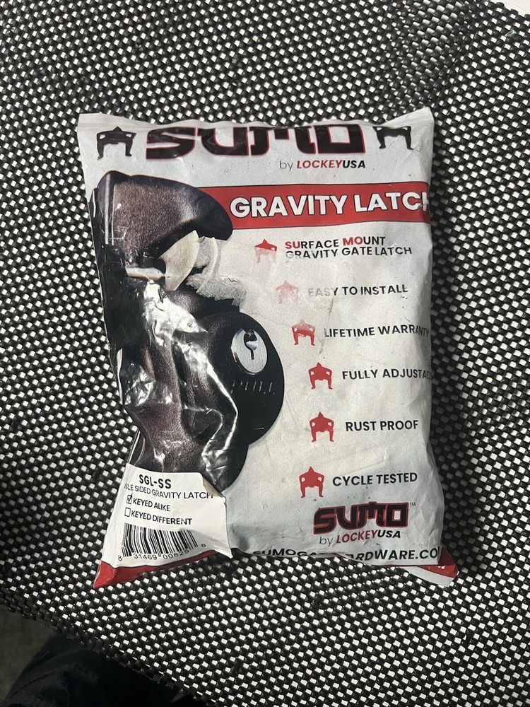 SUMO Gravity Latch