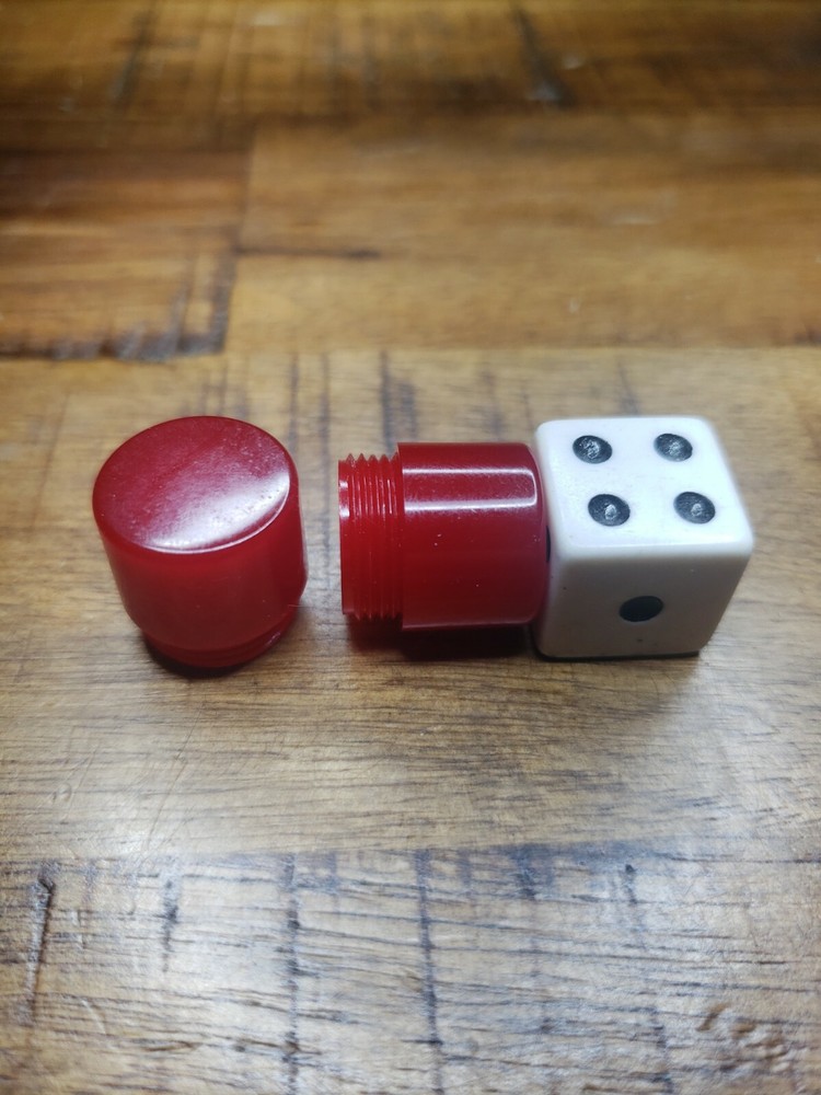 2 RED DIALIGHT Dialco 135 Lens Covers. Vintage.