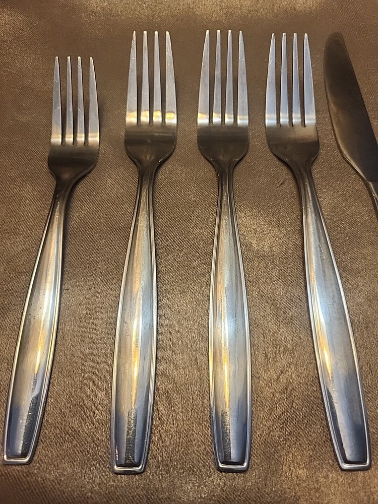 Stainless China Flatware Lot Of 5 Pieces