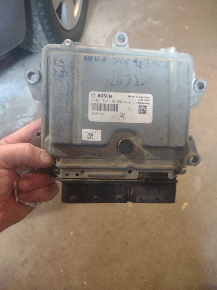 Maxforce 9 & 10 Bosch  Doser Controller  After Treatment Controller 18909C1,