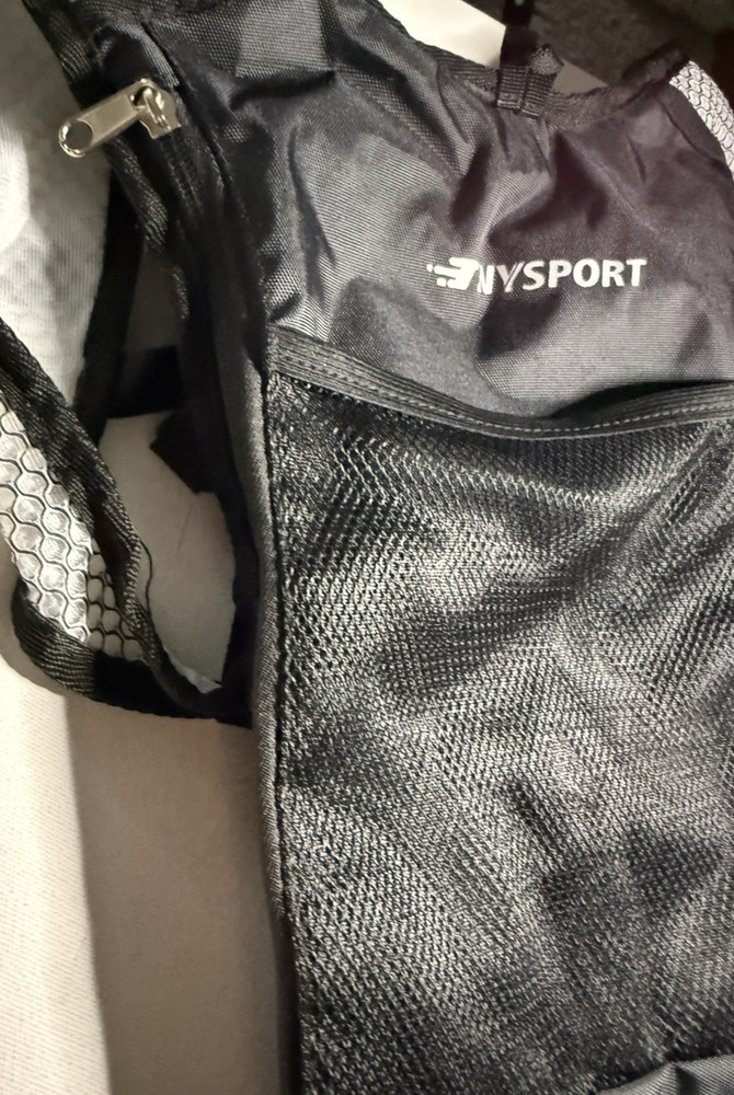 TNYSPORT Lightweight Breathable Hydration Backpack Pack-No 2L Bladder