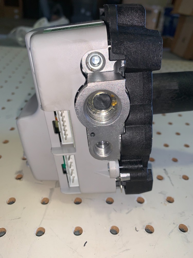 BRADFORD WHITE GAS VALVE - 415-48795-02 - 160-Degrees F, 4-7/16" (SVC)