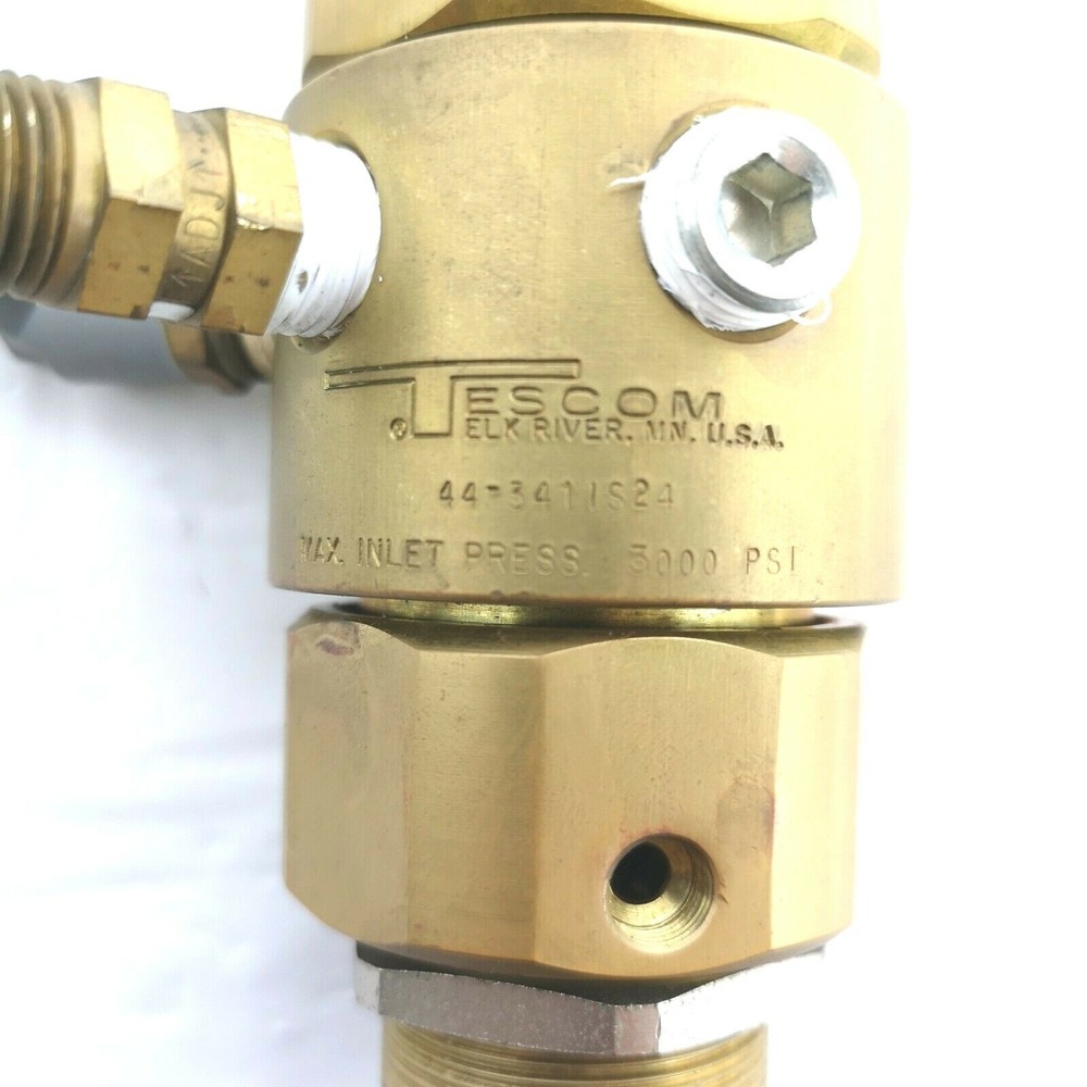 Tescom 44-3411S24 Pressure sensor regulator USED.