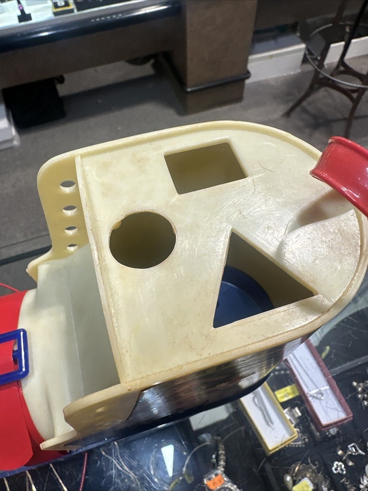 Pull Dong Busy Boot Made In Hong Kong